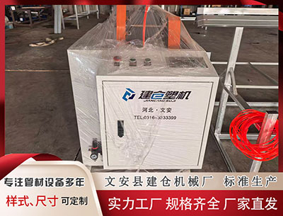 琼中塑料管材设备 “方程式”赛场的隐形人：烧掉百万预算，光环只属于方向盘后的